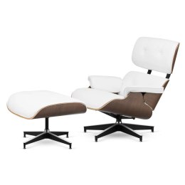 Fotel Lucera z podnóżkiem insp. Lounge Chair Biała Skóra Jasny orzech Czarna z chromowanymi grzbietami